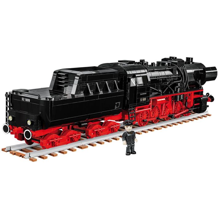 DR BR 52 Steam Locomotive - fot. 2