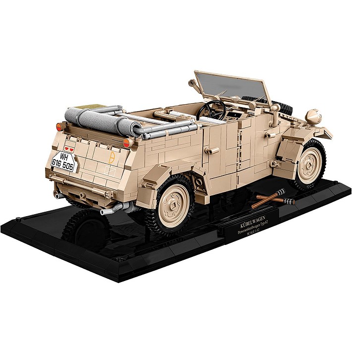 Kübelwagen (PKW Typ 82) - Executive Edition - uszkodzone opakowanie - fot. 3