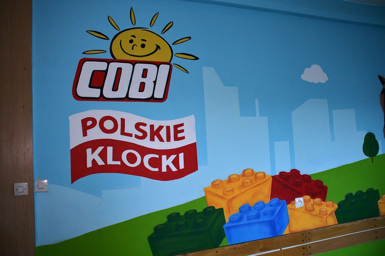 Gift to small children at the Children's Health Center