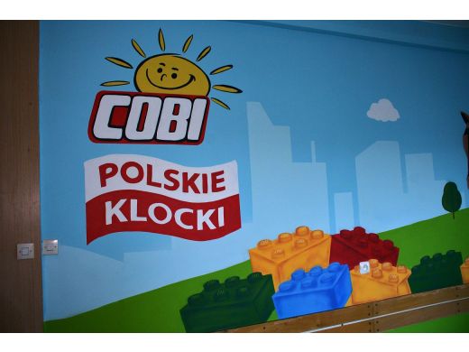 Gift to small children at the Children's Health Center